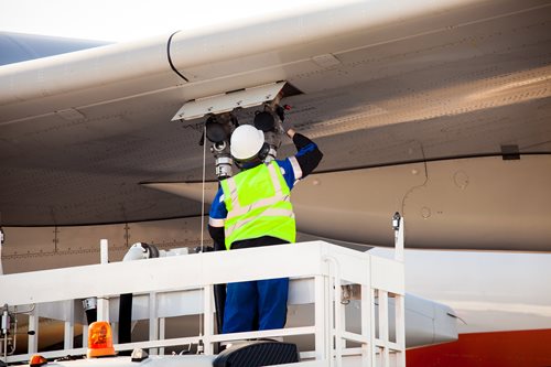 aircraft,-fuel,-workman,.jpg